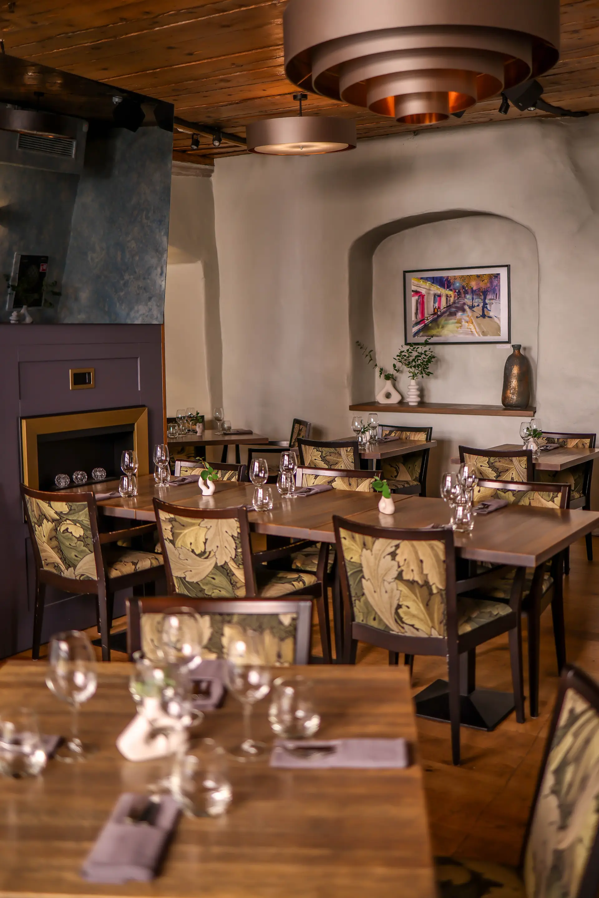 Luxuriöser Speisesaal der Solquarian Lodge